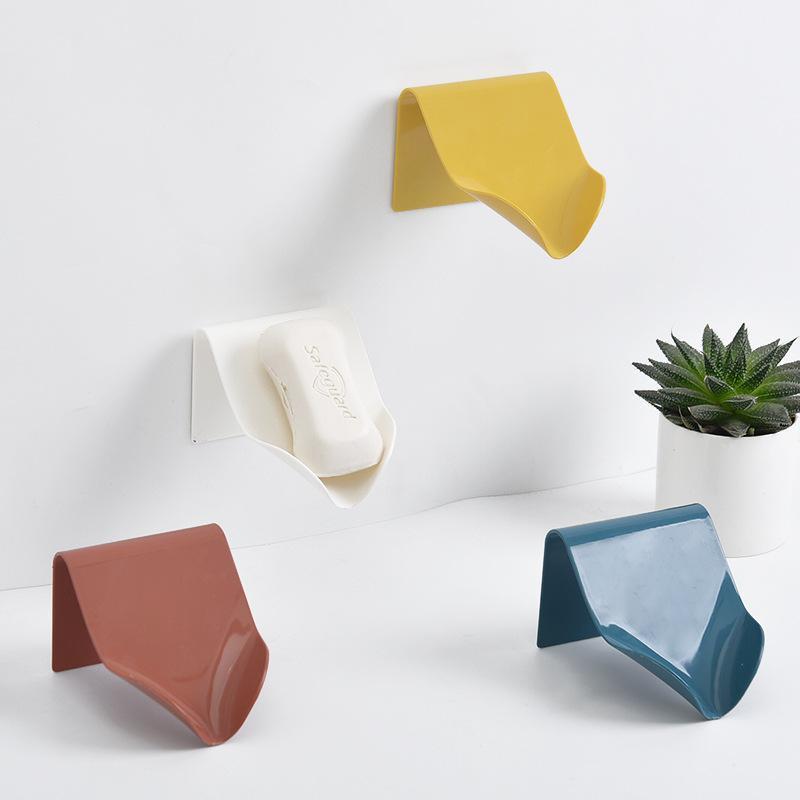 Creative fresh drain soap box home simple soap hanging box seamless wall hanging